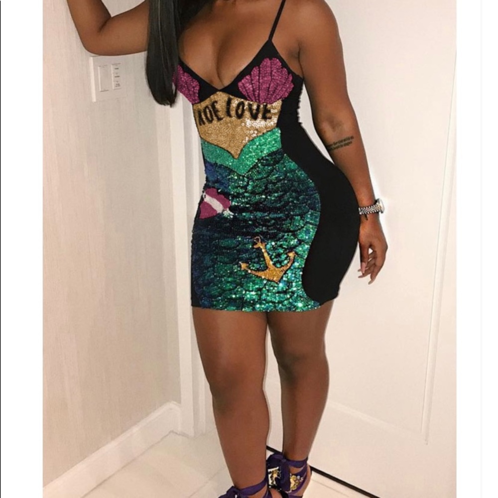 Sequence dress